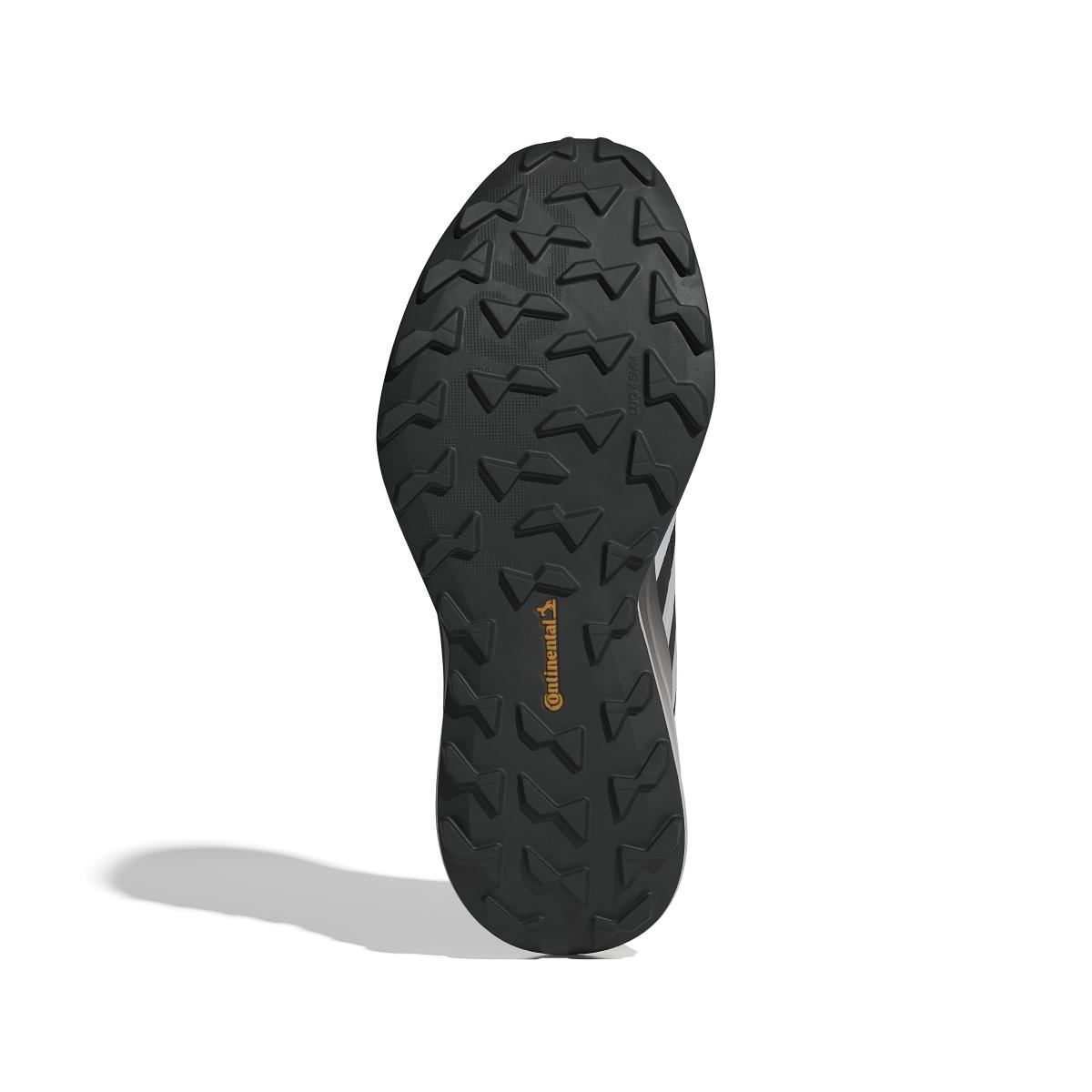 product/a/d/adidas_id0343_4_footwear_photography_bottom_view_white.jpg