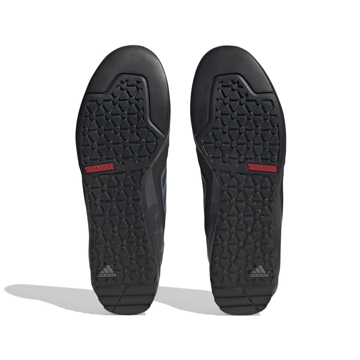 product/a/d/adidas_ie6903_4_footwear_photography_bottom_view_white.jpg