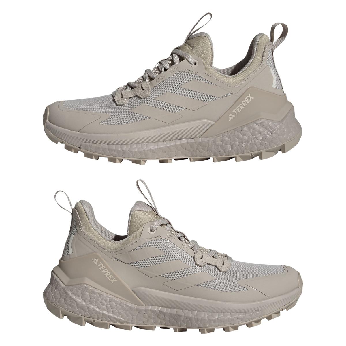 product/a/d/adidas_jp5612_10_footwear_photography_mirrored_pair_view_white-nw091625.jpg