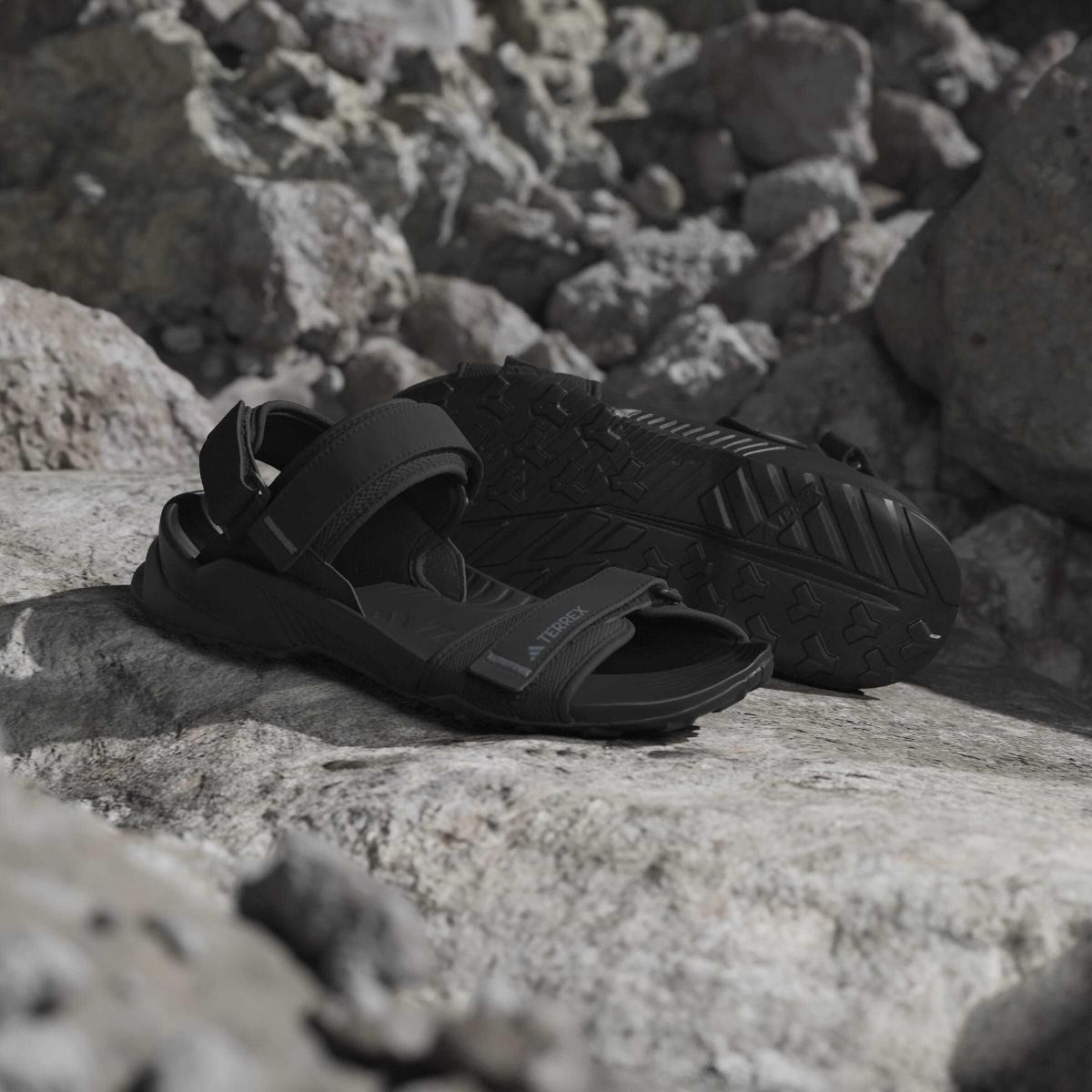 product/a/d/adidas_jq2231_21_footwear_photography_heromrktng_view_8-nw091625.jpg