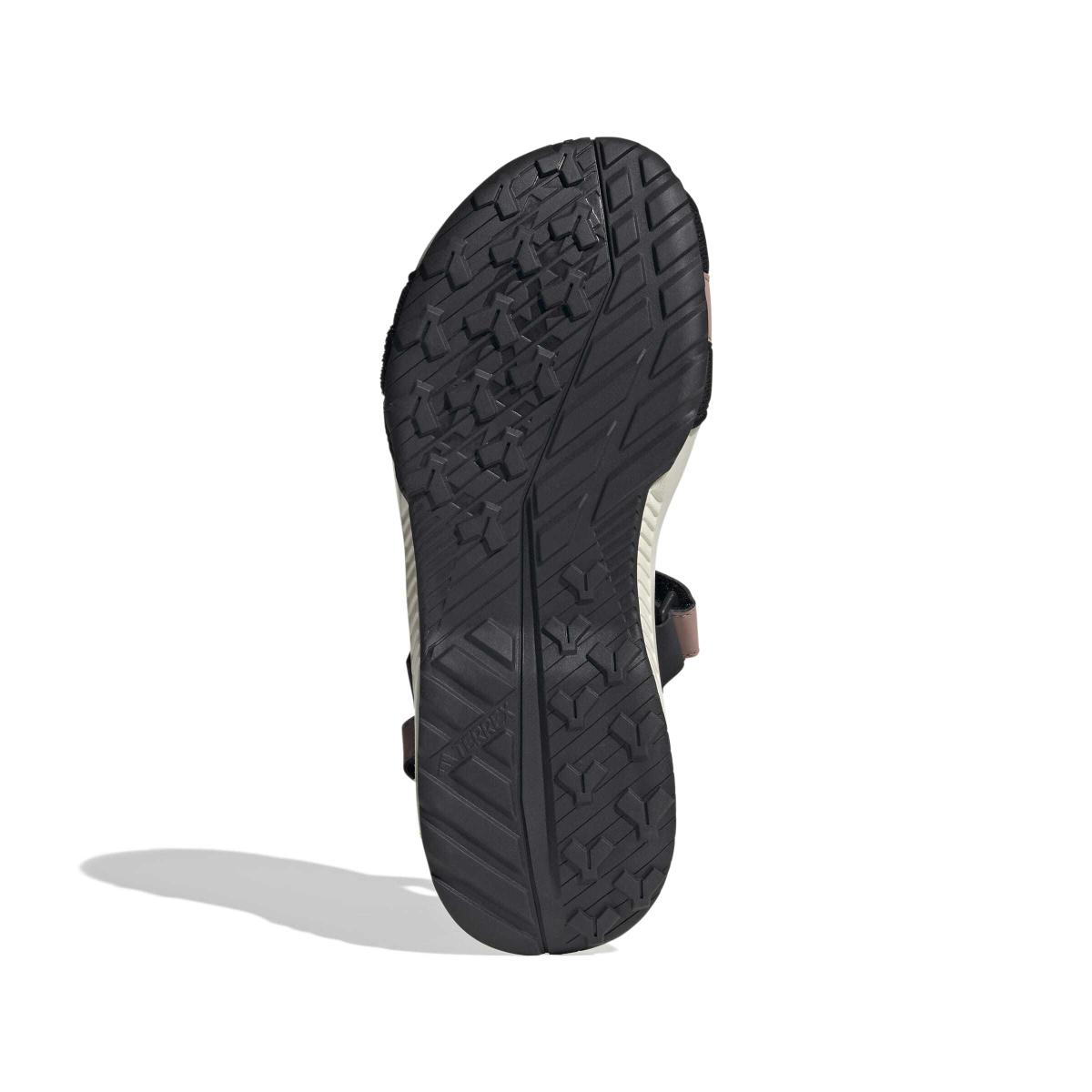 product/a/d/adidas_jq2239_4_footwear_photography_bottom_view_white-nw091625.jpg