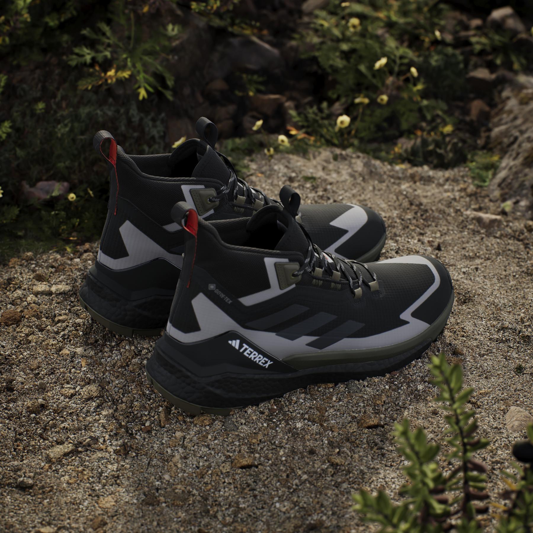 product/a/d/adidas_ih3526_19_footwear_photography_heromrktng_view_6-nw091625.jpg