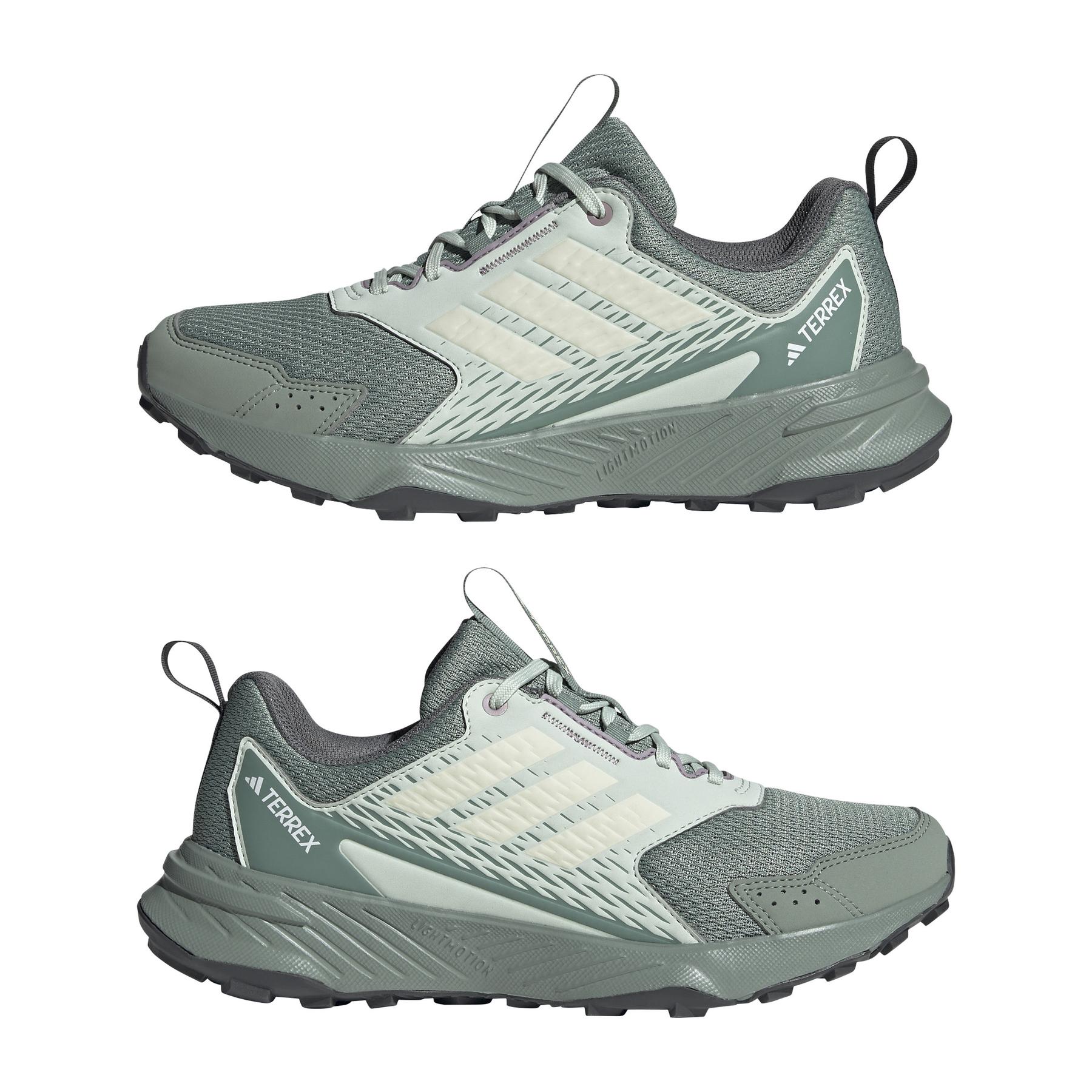 product/a/d/adidas_ji4289_10_footwear_photography_mirrored_pair_view_white-nw091625.jpg