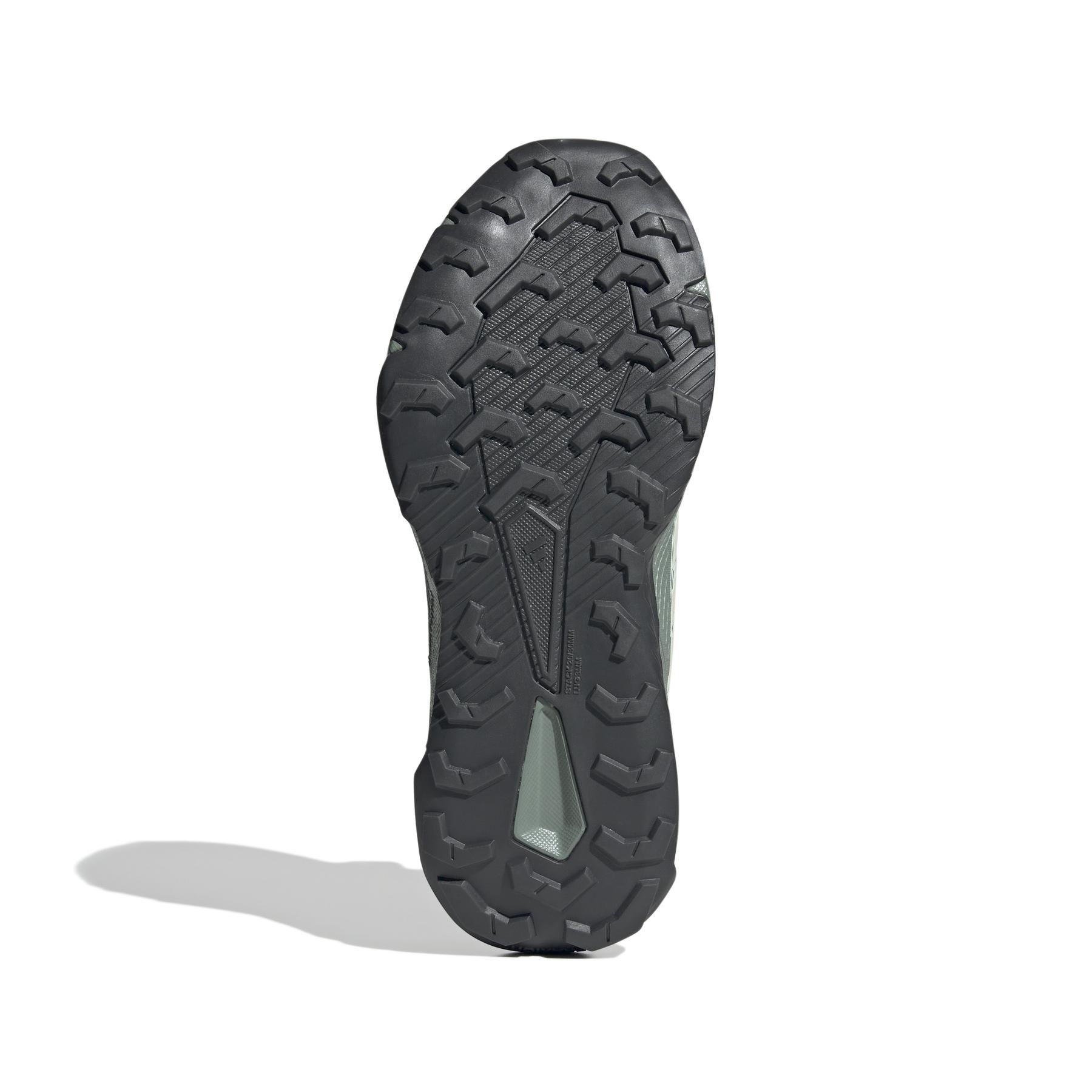 product/a/d/adidas_ji4289_4_footwear_photography_bottom_view_white-nw091625.jpg