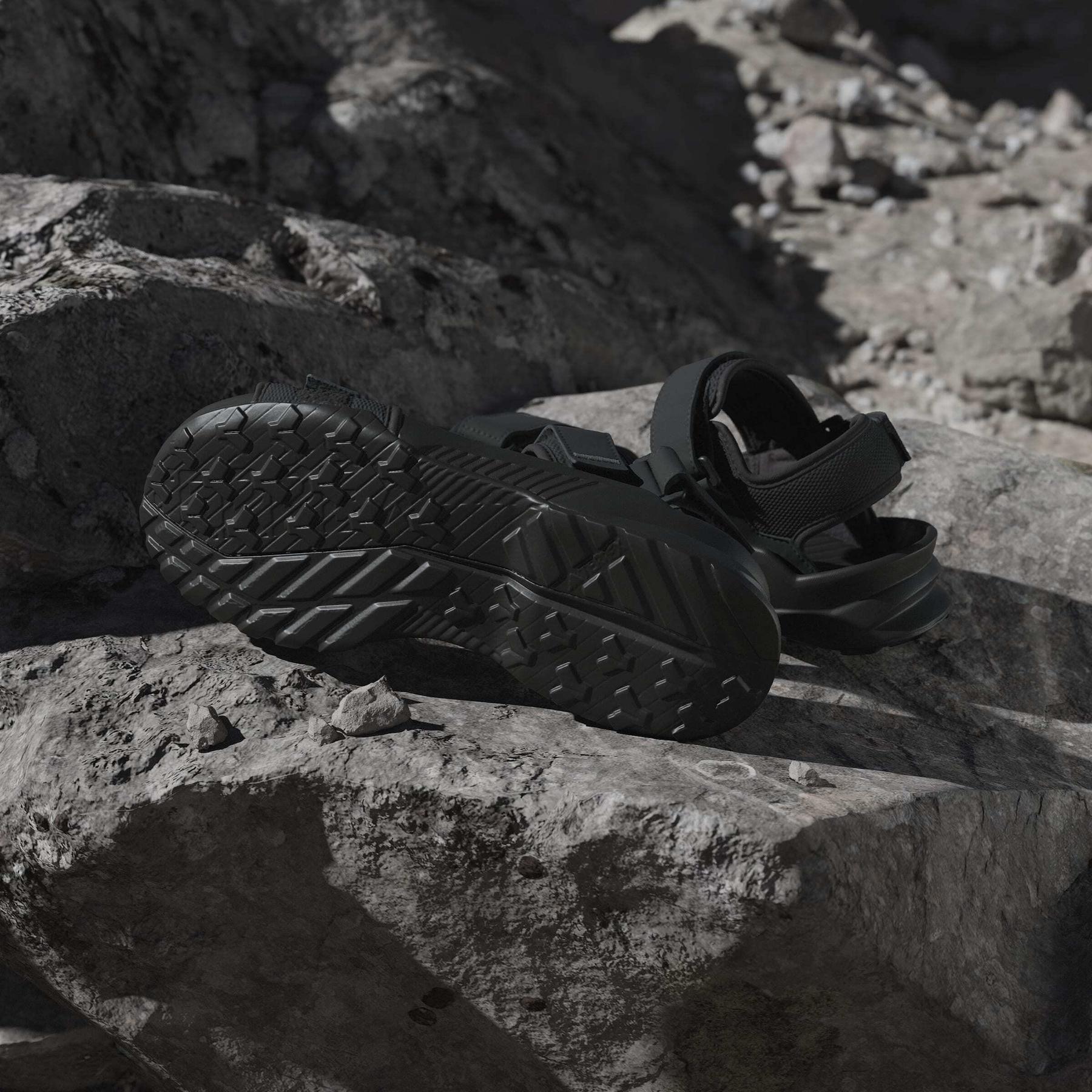 product/a/d/adidas_jq2231_17_footwear_photography_heromrktng_view_4-nw091625.jpg