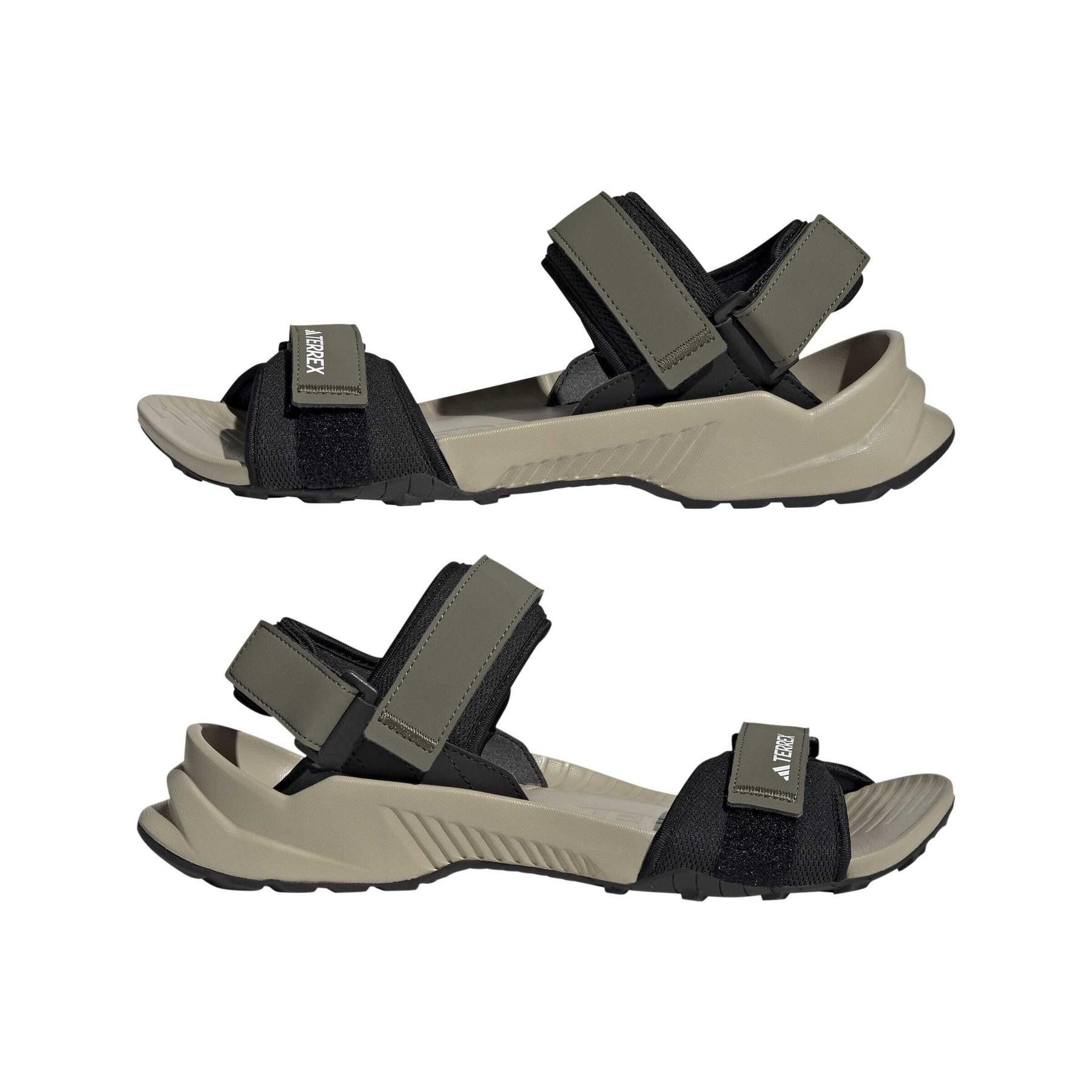product/a/d/adidas_jq2236_10_footwear_photography_mirrored_pair_view_white-nw091625.jpg