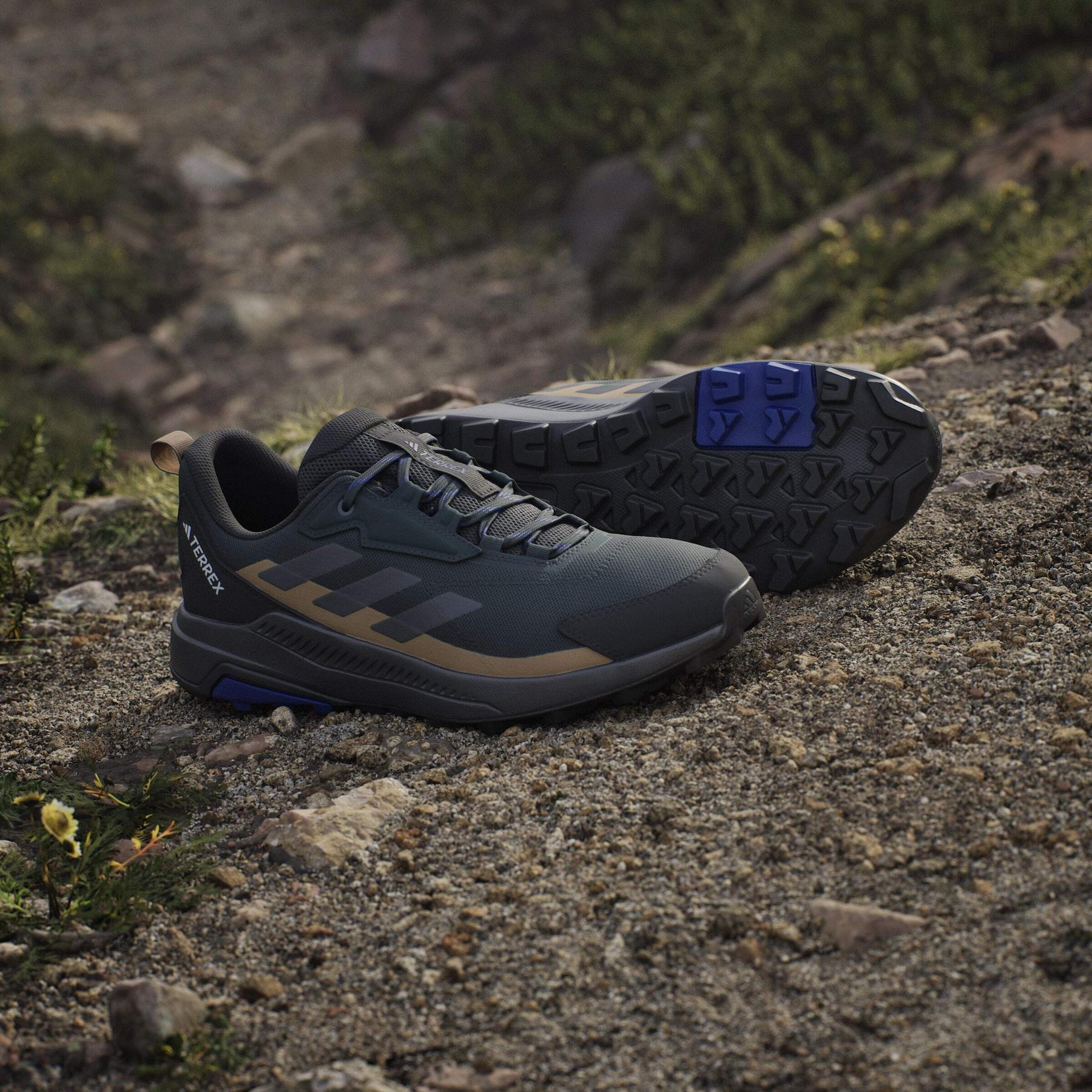 product/a/d/adidas_jq9954_20_footwear_photography_heromrktng_view_8-nw091625.jpg