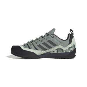 product/a/d/adidas_ih1113_5_footwear_photography_side_medial_center_view_white-nw091625.jpg