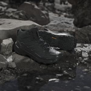 product/a/d/adidas_jq2207_21_footwear_photography_heromrktng_view_8-nw091625.jpg