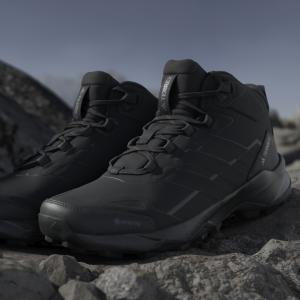 product/a/d/adidas_jq2207_22_footwear_photography_heromrktng_view_9-nw091625.jpg