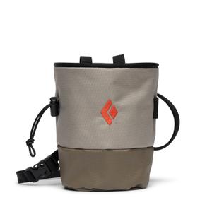 bd630117-2018-zipped-chalk-bag-black-diamond-mojo-moonstone