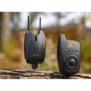 acs490072-box-with-2-detectors-and-1-central-carp-spirit-hd4-black-one-size