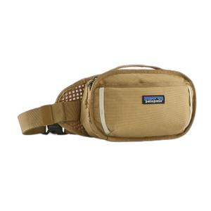 48580-csc-fanny-pack-patagonia-fieldsmith-classic-tan-one-size