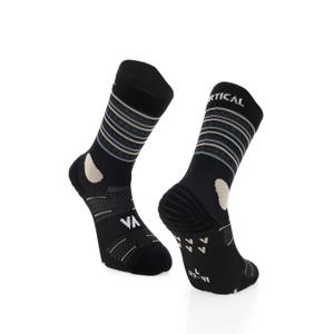 421030201-football-socks-vertical-kyrgyz-black